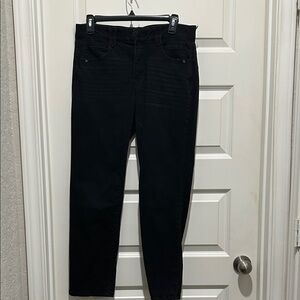 Democracy Women's Straight Leg Black Jeans